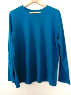 【美品】ユニクロ クルーネック長袖Tシャツ ブルー XL ベーシックカットソー