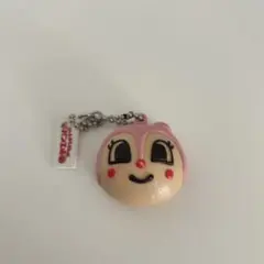 アンパンマンミュージアム　キーホルダー　ドキンちゃん