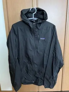 美品 パタゴニア フーディニジャケット・メンズ Sサイズ ブラックカラー