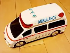美品！おもちゃサウンドカー　救急車