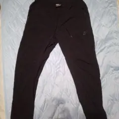 Nike 黒 ジャージパンツ Lサイズ