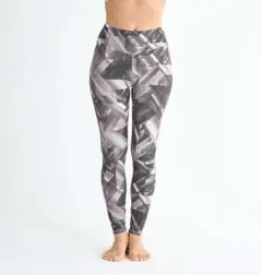 Item thumbnail for item 59283dfe-e7cd-4ef1-93c2-5536b3c3617b