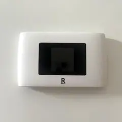 ポケットWi-Fi Rakuten WiFi Pocket