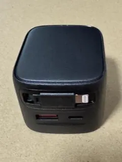 ケーブル一体型充電器【自動巻き取り式】