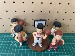 スラムダンク ミニフィギュア5体セット 【ジオラマ付き】