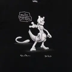 UNIQLO ミュウツー Tシャツ 黒 XL t106