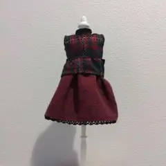 赤と緑のチェック柄ワンピース 【リカちゃん人形など】