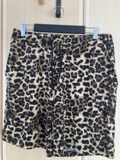 新品　SHEIN ヒョウ柄 ショートパンツ Mサイズ