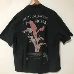 美品 ★ ZARA プリント半袖シャツ