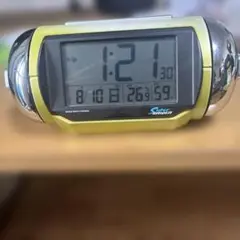 目覚まし時計　nr523m