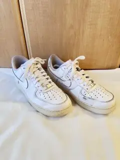 Nike Air Force 1 ホワイト 27