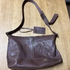 R.NEW BOLD ショルダーバッグ 茶 レザー パスケース付き