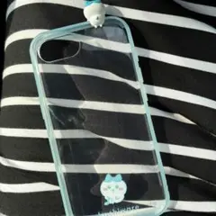 ハチワレ　iPhone16eケース