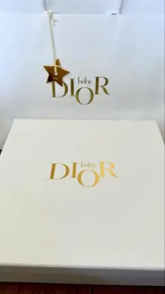 dior baby 箱
