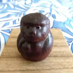 備前焼　陶器 猿の置物 手のひらサイズ