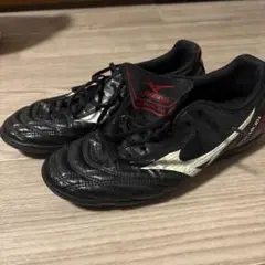 ミズノ　フットサルシューズ