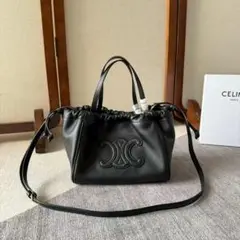 ブラックレザー風ショルダーバッグ