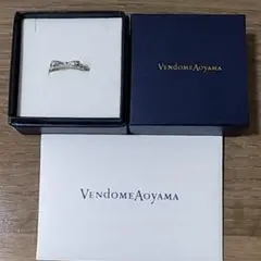 ヴァンドーム青山 リボンリング
