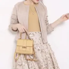 Apuweiser riche ノーカラージャケット