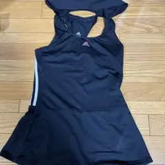 adidasベスト