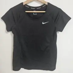 ★NIKE　ドライフィット Sサイズ★