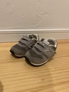 New Balance 996 グレー キッズシューズ　ホームクリーニング済