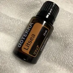 ドテラ　ラベンダー、リツェア、二本セット。 Amazon.co.jp: ドテラ doTERRA リツェア Litsea 15ml : ドラッグ
