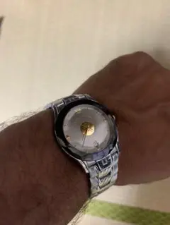 Royal Montres RM-042M時計