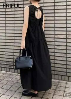 ブラック マキシ丈 ノースリーブ ワンピース バックデザイン 夏ドレス