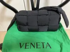 【新品未使用】BOTTEGA VENETA パデッド テック カセット