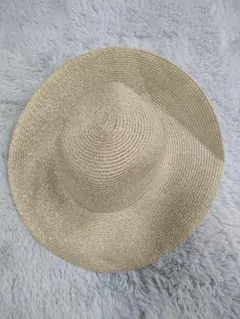今だけ最安出品！ベージュ ストローハット 広つば