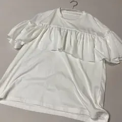 トレフルプラスワンお好きな方に☆フリルカットソー☆