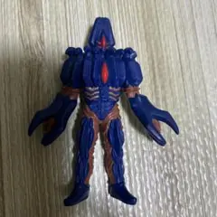 好評 ウルトラ怪獣シリーズ アイアロン&ダークゴーネ