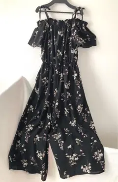 美品　花柄　オフショルダー　サロペット　パンツ　L 匿名配送