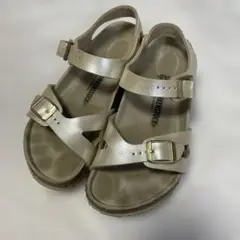 BIRKENSTOCK シルバーサンダル 22センチ