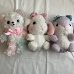 アミューズメント景品　ウサギ　くまぬいぐるみ　3匹セット