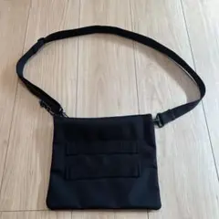 JIM MELVILLE サコッシュ