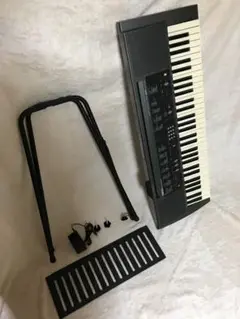 綺麗目✨✦YAMAHA キーボード PSR-200✦