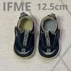 Item thumbnail for item d7d0b8d7-bdd0-4a17-957c-e3404163a48d