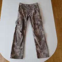 Gap Kids 迷彩柄カーゴパンツ 140サイズ ダメージあり