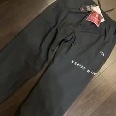 Oakley 黒 カジュアルパンツウィンドブレーカー