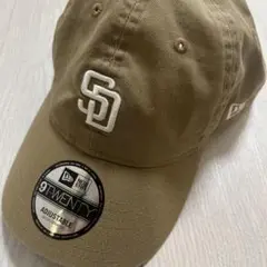 New Era 9TWENTY ベージュキャップ