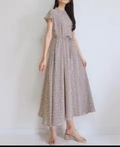 ピュリル PURIL フレンチスリーブ 花柄シャツワンピース