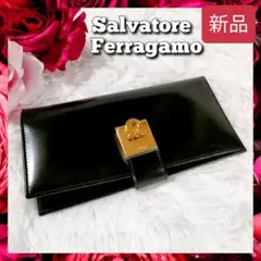 未使用 Ferragamoフェラガモ ガンチーニ レザー 長財布 小銭入れ有