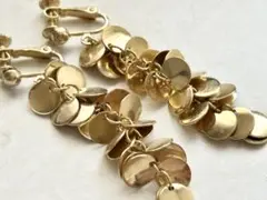 Item thumbnail for item 522549fc-aac3-4919-9e70-ad306cd4dd1b