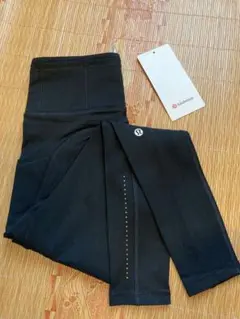新品未使用⭐ 黒いパンツですルルレモン lululemon レギンス サイズ6
