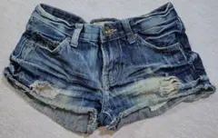 デニムショートパンツ ダメージ加工