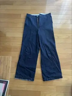 ONCILY(オンシェリー)デニムパンツ