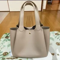 【即購入可】オペークドットクリップ　ベージュのトートバッグ