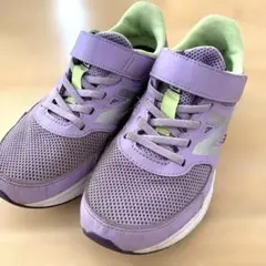 ニューバランス　21センチ